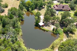 300 Moss Oak Drive, Somerville, TX 77879