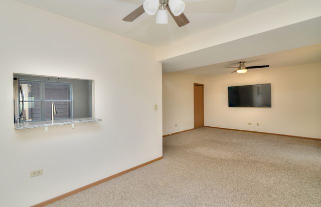 9925 Amanda Lane, Algonquin, IL 60102