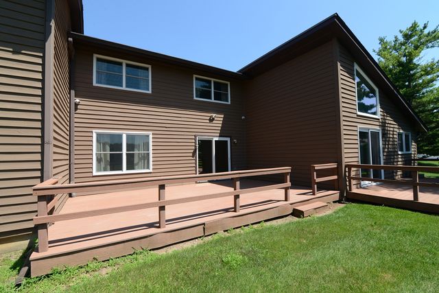 9925 Amanda Lane, Algonquin, IL 60102