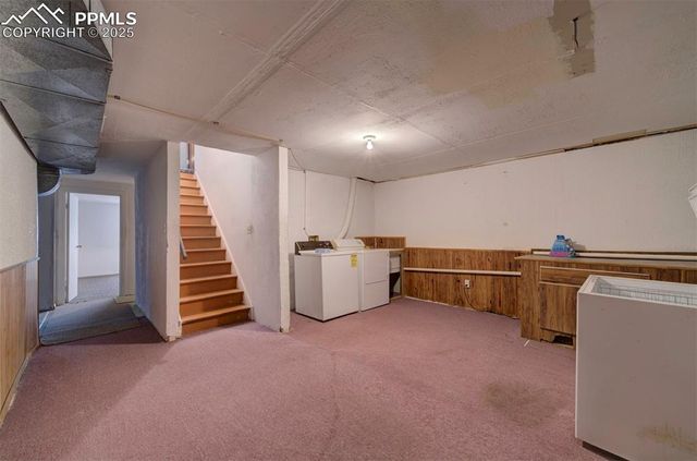 14 Crested Hill Court, Pueblo, CO 81008