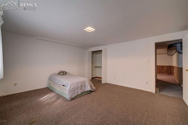 14 Crested Hill Court, Pueblo, CO 81008