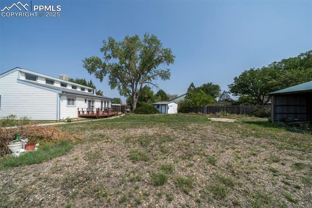 14 Crested Hill Court, Pueblo, CO 81008