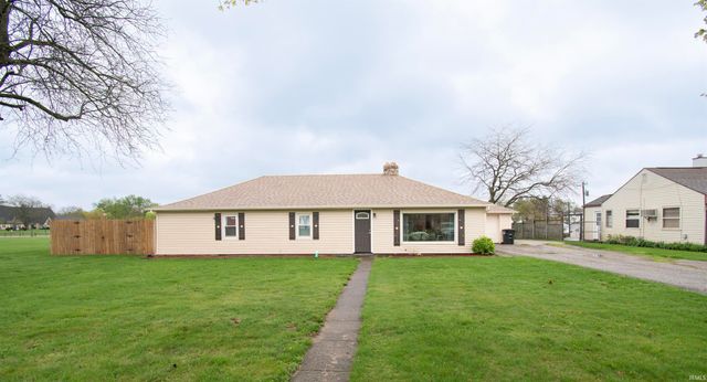 406 N Oak Street, Kendallville, IN 46755