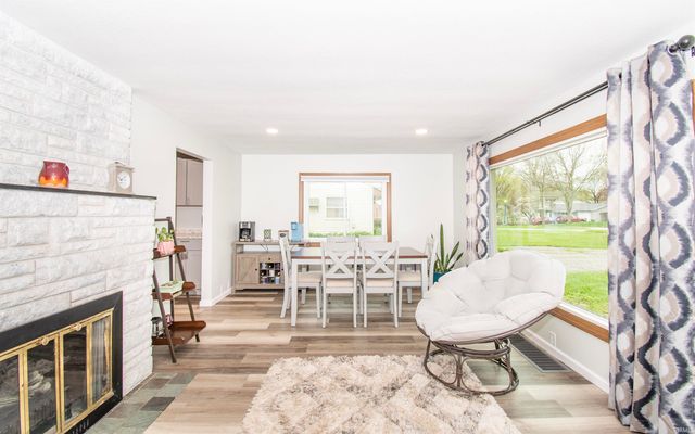 406 N Oak Street, Kendallville, IN 46755