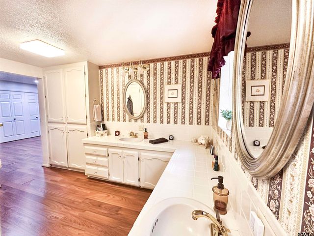 6791 Valley View Dr., Frankston, TX 75763