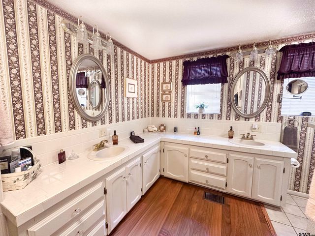 6791 Valley View Dr., Frankston, TX 75763