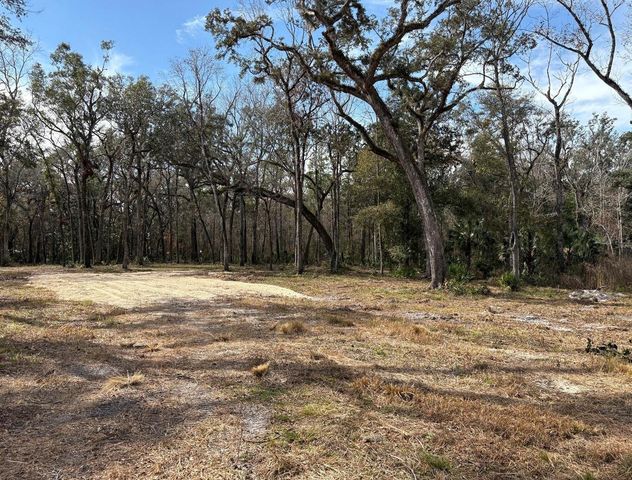 LAKE LINDSEY ROAD, Brooksville, FL 34601