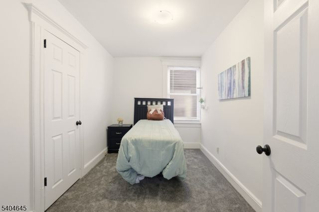 207 Brighton Ave, East Orange City, NJ 07017