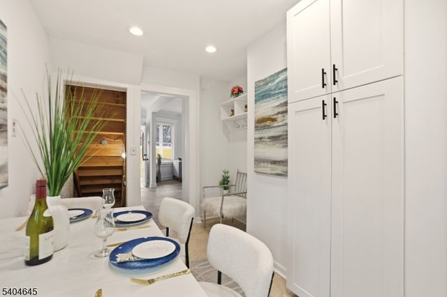 207 Brighton Ave, East Orange City, NJ 07017