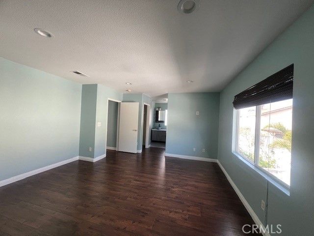 927 W Paramount, Azusa, CA 91702