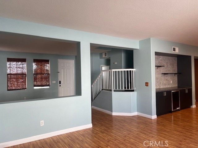 927 W Paramount, Azusa, CA 91702