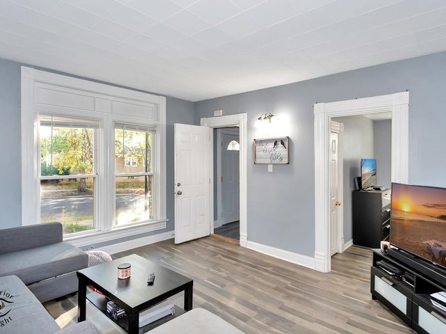 2718 Union Street, Blue Island, IL 60406