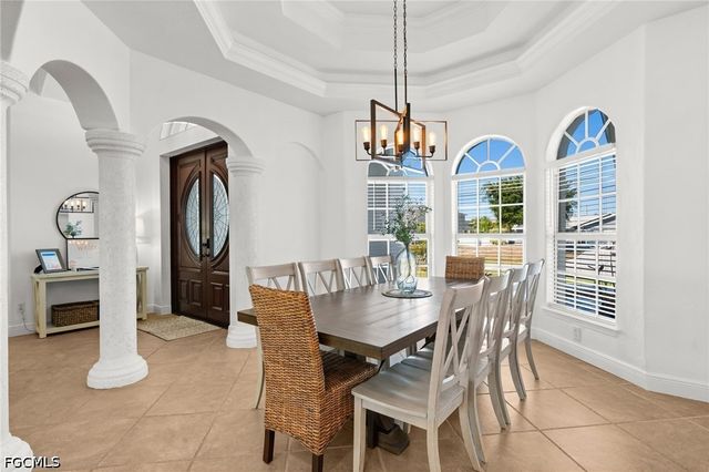 3041 SW 11th PL, Cape Coral, FL 33914