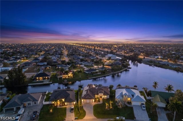 3041 SW 11th PL, Cape Coral, FL 33914