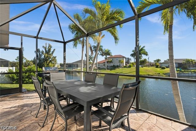 3041 SW 11th PL, Cape Coral, FL 33914