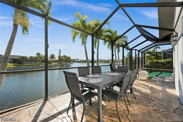 3041 SW 11th PL, Cape Coral, FL 33914