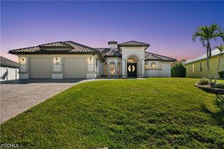 3041 SW 11th PL, Cape Coral, FL 33914