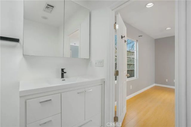 1420 N Frederic, Burbank, CA 91505