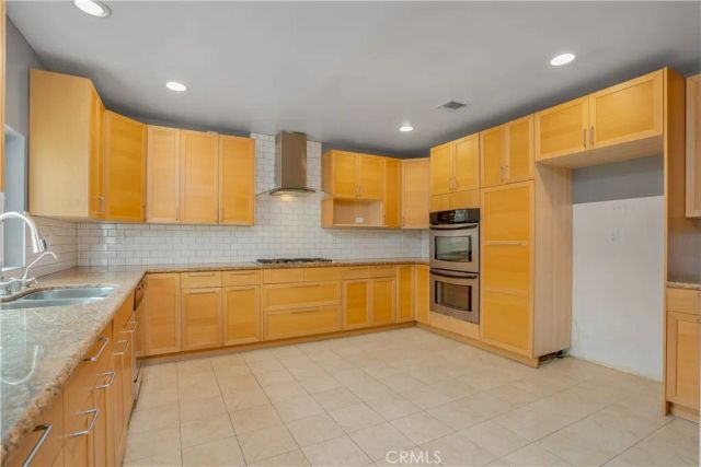 1420 N Frederic, Burbank, CA 91505