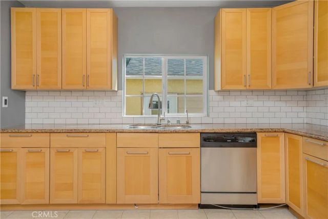 1420 N Frederic, Burbank, CA 91505