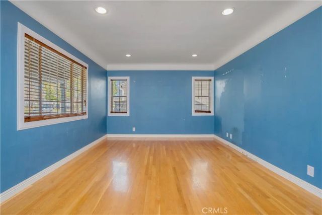 1420 N Frederic, Burbank, CA 91505