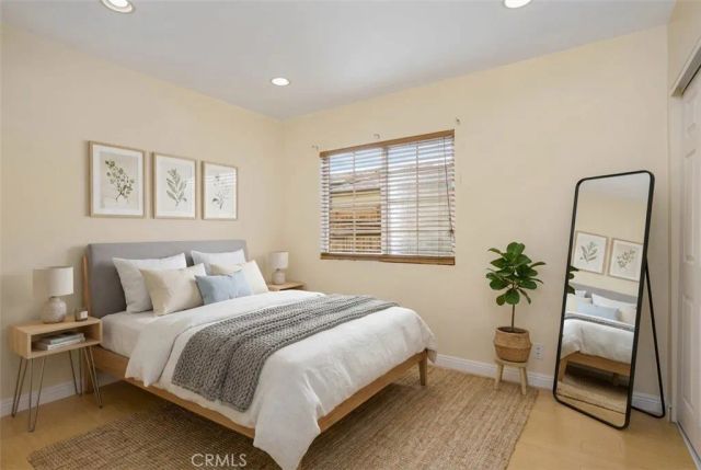 1420 N Frederic, Burbank, CA 91505