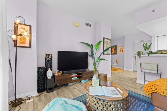 425 W Beech St 433, San Diego, CA 92101