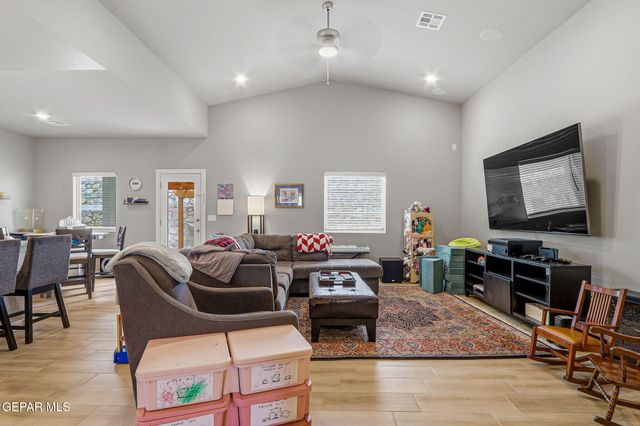 7412 SCARLET OAK Place, Canutillo, TX 79835