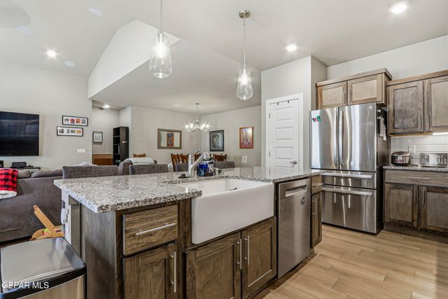 7412 SCARLET OAK Place, Canutillo, TX 79835