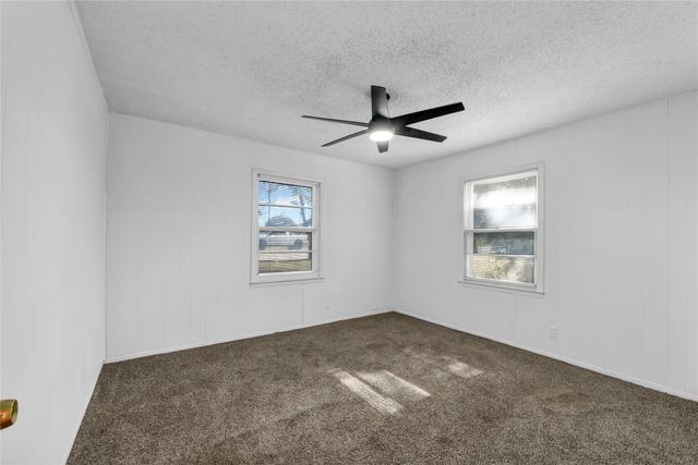 3905 Dakota Trail, Lake Worth, TX 76135