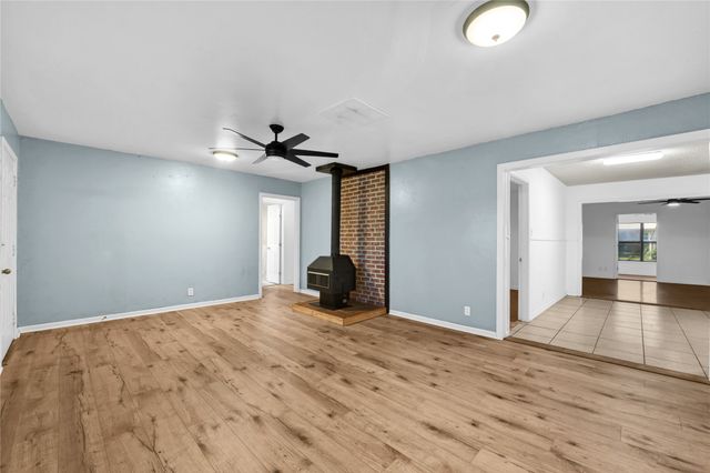 3905 Dakota Trail, Lake Worth, TX 76135