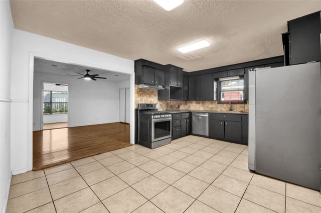 3905 Dakota Trail, Lake Worth, TX 76135