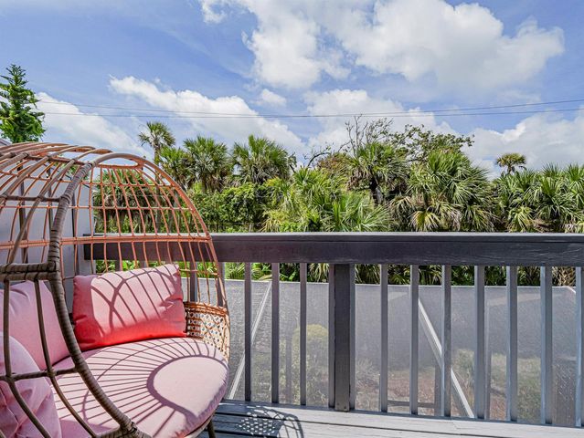 4949 N Highway A1a 142, Fort Pierce, FL 34949