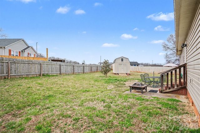 445 W Stokes Street, China Grove, NC 28023