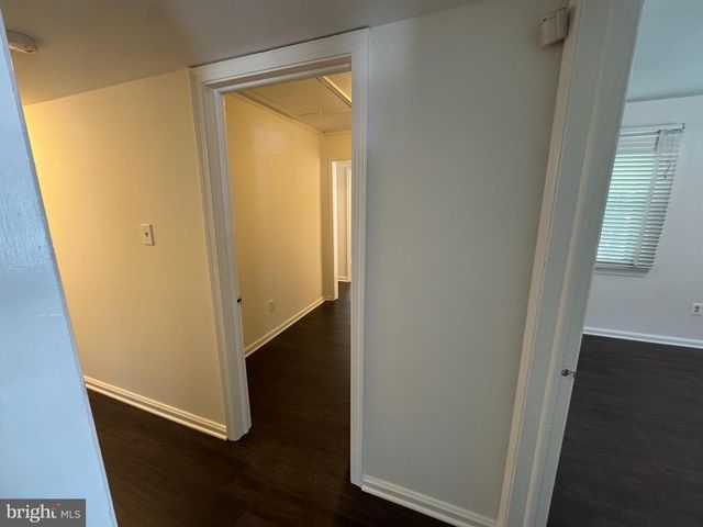 721 CRABB AVE, Rockville, MD 20850