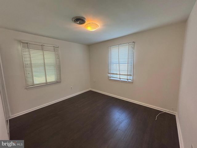 721 CRABB AVE, Rockville, MD 20850