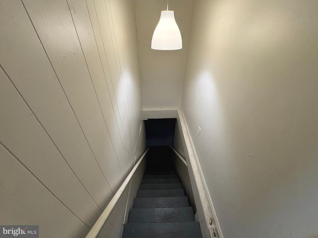 721 CRABB AVE, Rockville, MD 20850