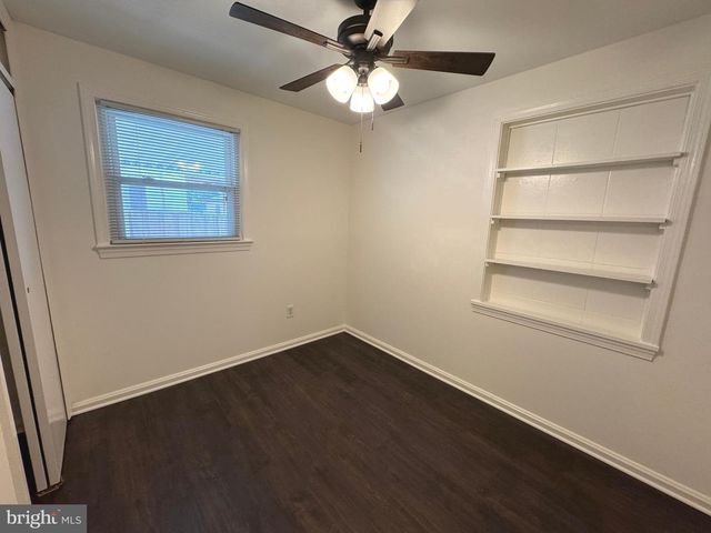 721 CRABB AVE, Rockville, MD 20850
