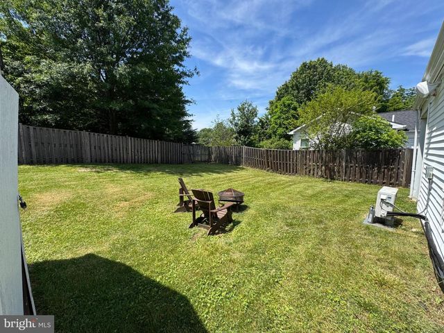 721 CRABB AVE, Rockville, MD 20850