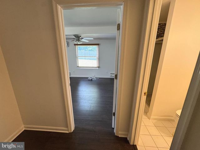 721 CRABB AVE, Rockville, MD 20850