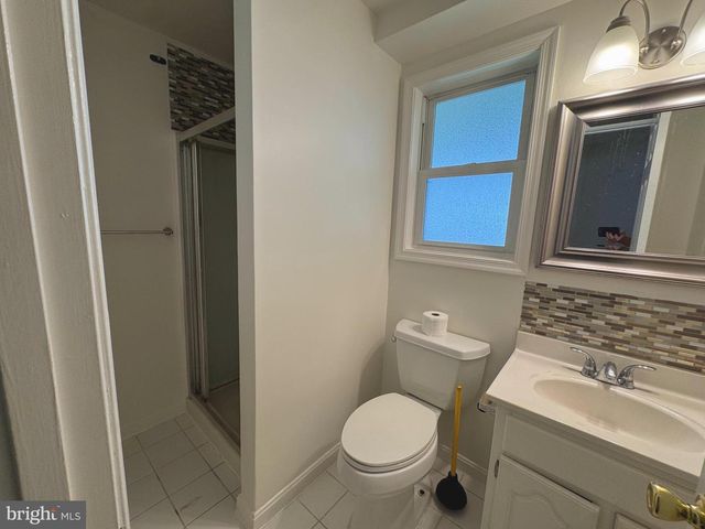 721 CRABB AVE, Rockville, MD 20850