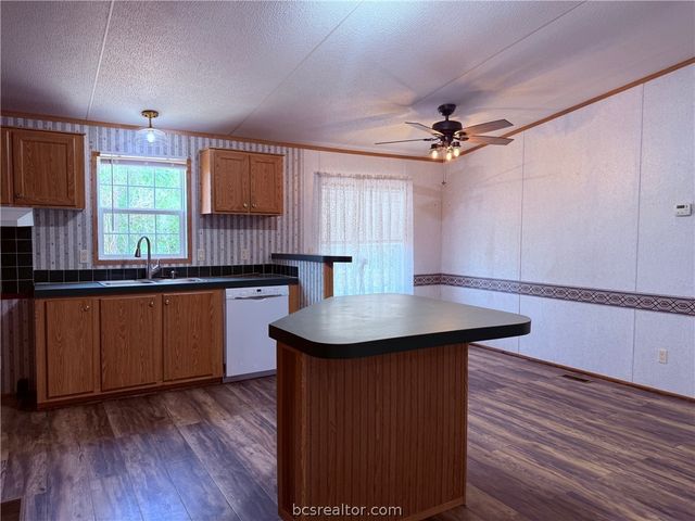 3367 Beaver Creek Road, Caldwell, TX 77836
