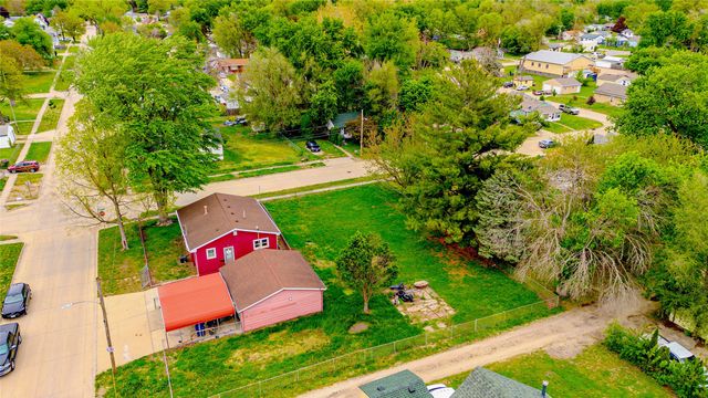 2731 Indianapolis Avenue, Des Moines, IA 50317