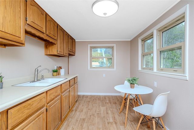 2731 Indianapolis Avenue, Des Moines, IA 50317
