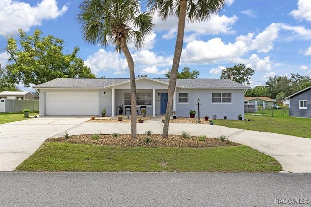209 S Barbour Street, Beverly Hills, FL 34465