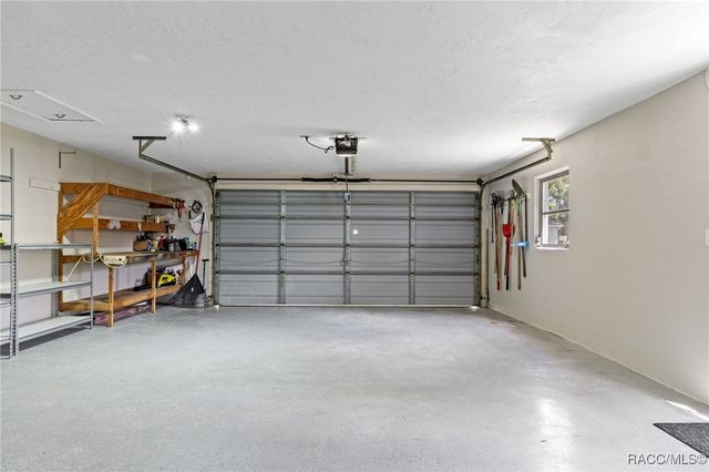 209 S Barbour Street, Beverly Hills, FL 34465