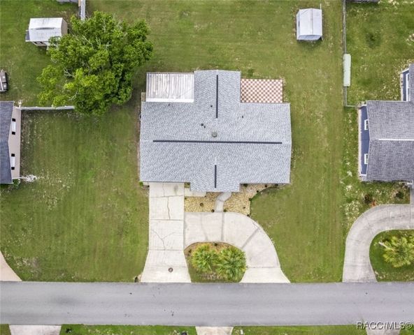 209 S Barbour Street, Beverly Hills, FL 34465