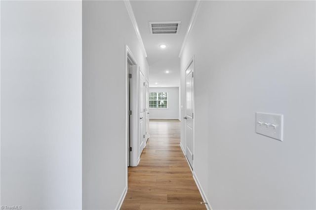 1868 Pheasant Trace Circle, Kernersville, NC 27284