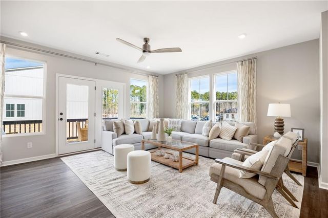 426 Herring Drive, Acworth, GA 30102