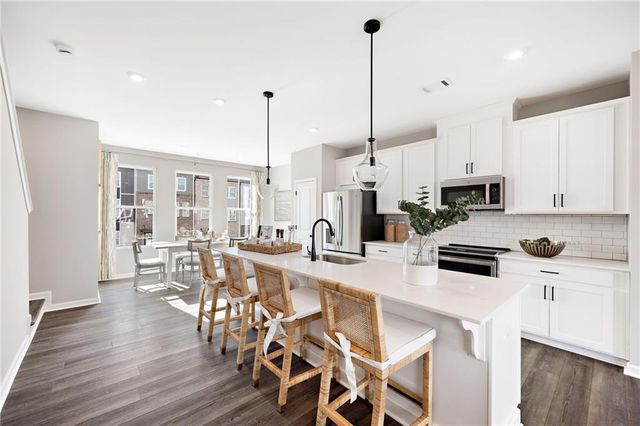 426 Herring Drive, Acworth, GA 30102